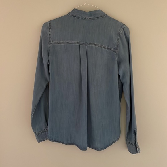 Gorgeous denim top with faux wrap detail - Picture 3 of 3